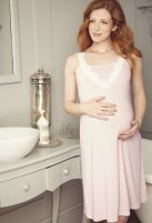 Amoralia zwangerschap & borstvoedings nachtkleed Lace, petal